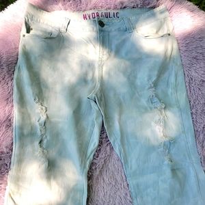 Hydraulic light wash capris